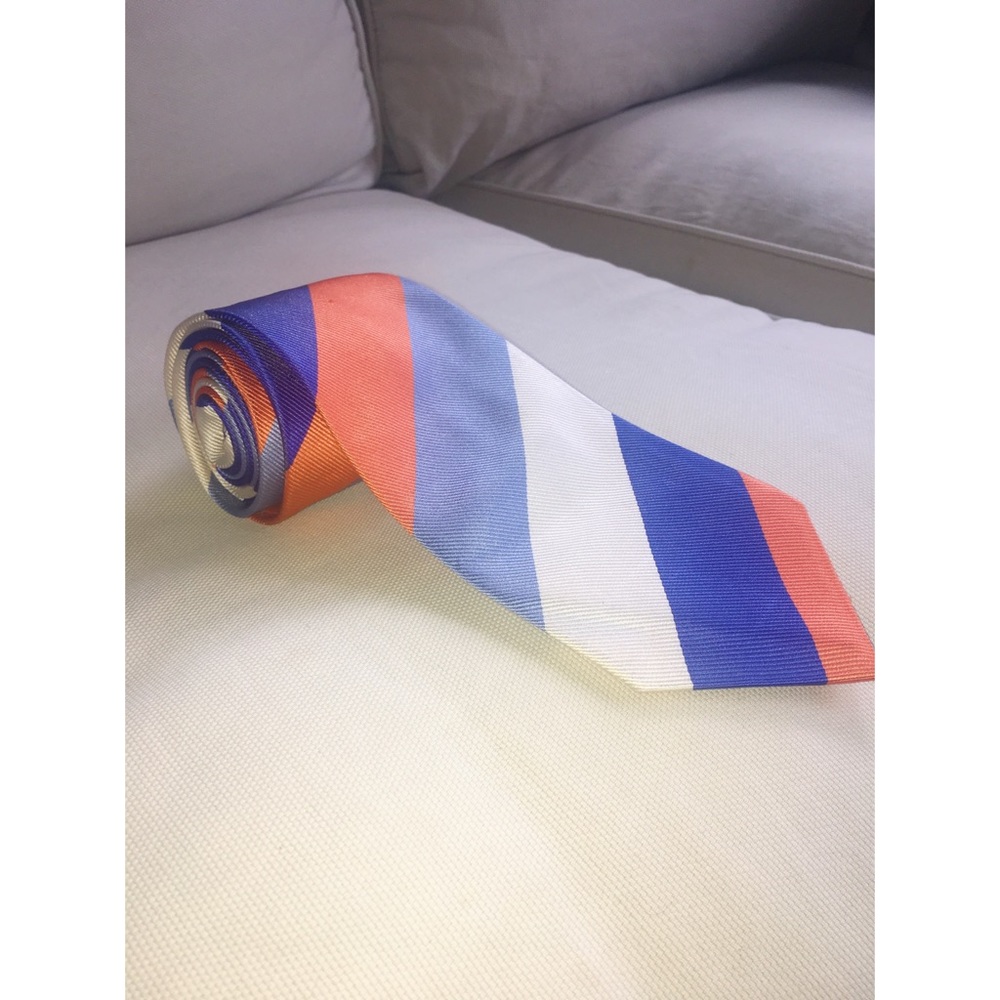 Thomas Pink Tie